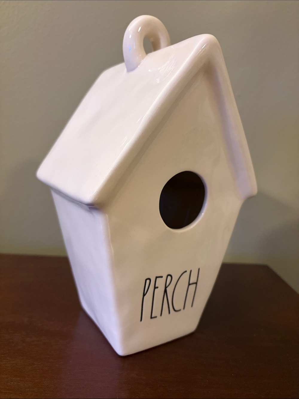 NWOT Rae Dunn Artisan Collection Decorative “Perch” Birdhouse by Magenta